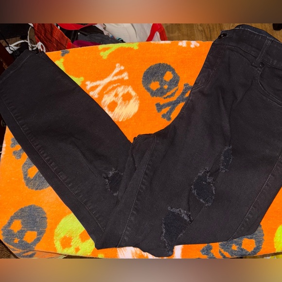 Torrid Premium Bombshell Skinny Jean - Picture 1 of 14